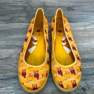 Keds Slip-On Flats. Women’s Size 8. Barely Worn. Fun for Summer!!!